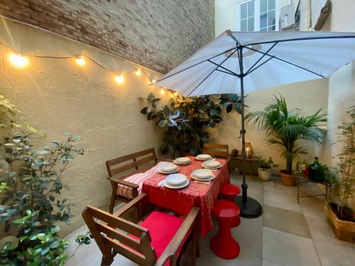 For You Rentals Apartment with Beautiful Private Terrace in the Center of Madrid CAR19