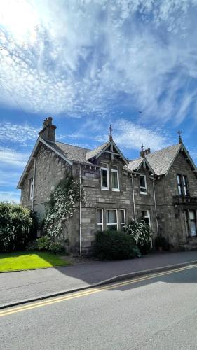 Struan House