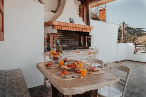 設施, Chaniotis Home, In the heart of Kinidaros in 埃加雷斯