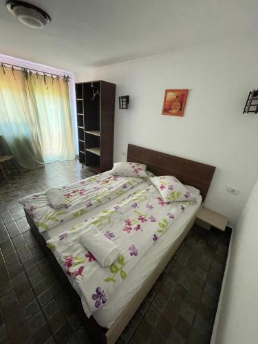 1 double bed
