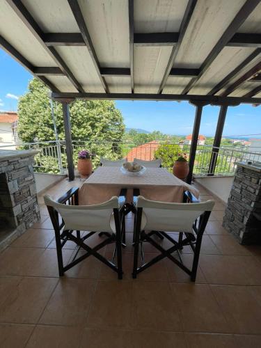 Εξοχική Κατοικία Αγιοκάμπου gîte à louer Stomio Beach