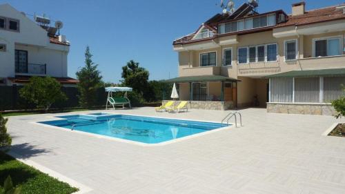 Sun Garden Apartment