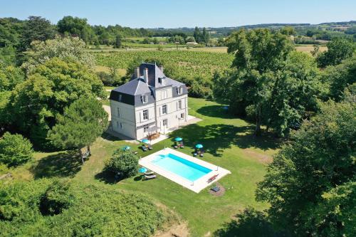 MANOIR LE COUTUREAU maisons d'hôtes - Chambre d'hôtes - Rouffignac-de-Sigoulès