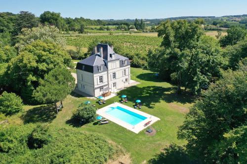 MANOIR LE COUTUREAU maisons d'hôtes chambre d'hôte Les Jandis