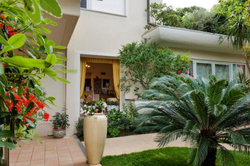 Hotel Sylvia - image 6