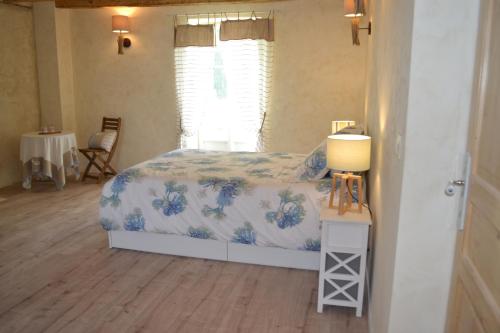 Escale à Villeperdue chambre Hellulaug (Escale a Villeperdue chambre Hellulaug) in Saint-Épain