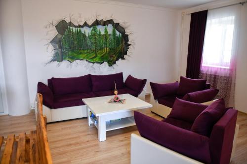 Instalações, Manana Guesthouse in Meghradzor