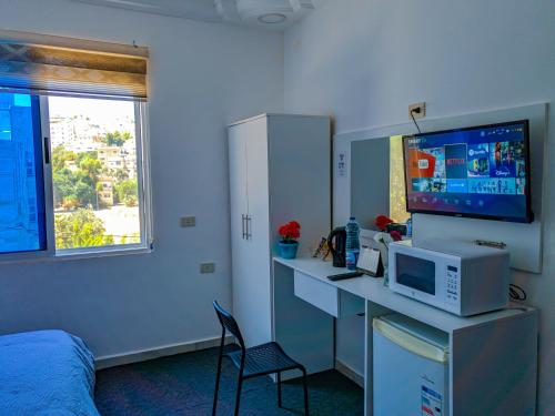 1 double bed, 1 sofa bed