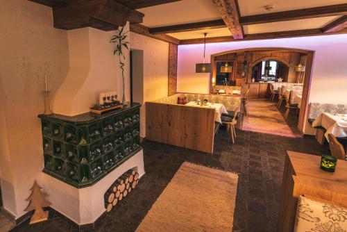 Panoramahotel Schwendbergerhof – Hippach, IL