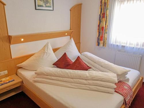 Apartment Apart 107 Wiesenhof by Interhome in Bach