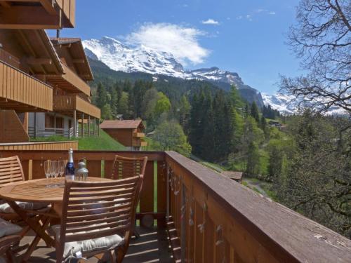 Apartment Racer's Retreat Apt-2 by Interhome in 上勒舒爾特瓦爾德