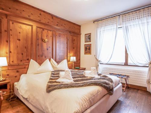  Apartment Chesa Sonnalpine B 48-5 by Interhome in St. Moritz