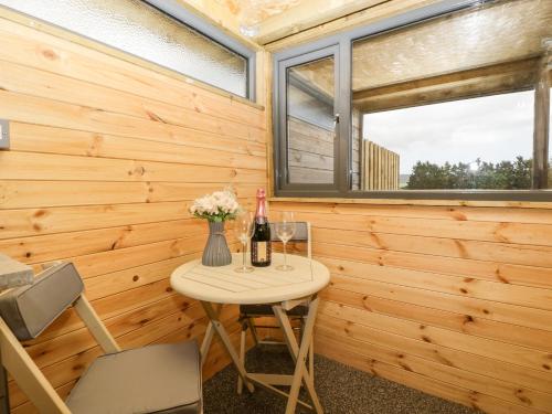 A szálláshely kívülről, Thornhills Lodge in Othery