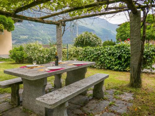 Holiday Home Margarita by Interhome in 克雷斯安諾