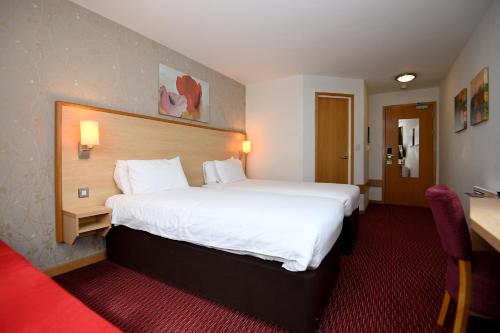 Meadow Farm Redditch by Marstons Inns - image 7