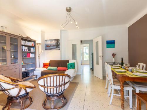 Apartment Le Roumanille by Interhome near A Pignata
