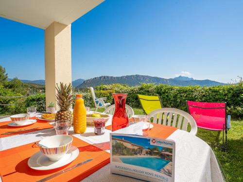 Apartment Les Bastides - O6 014 by Interhome