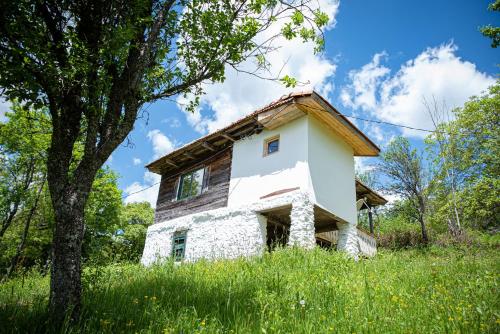 Viesnīcas āriene, RoVillage România (RoVillage Romania) in Păuleşti (Hunedoara)