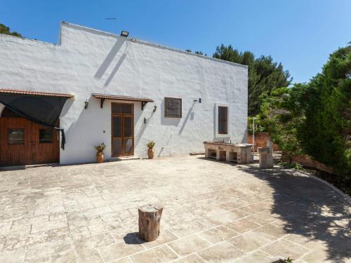  Villa Casina Serrezzula by Interhome in Magliano