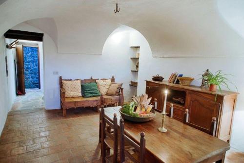 B&B Baiardo - A Panoramic Retreat - Bed and Breakfast Baiardo