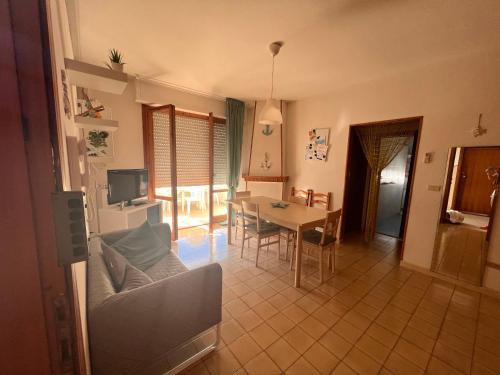  APPARTAMENTO ISIDE fronte spiaggia in Fossacesia