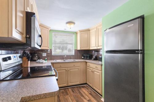 230 Surf Song Resort in St Pete Beach, USA