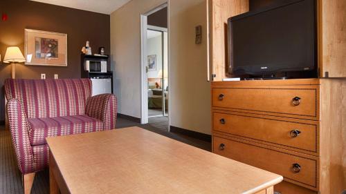 Best Western Plus Newport News - image 6