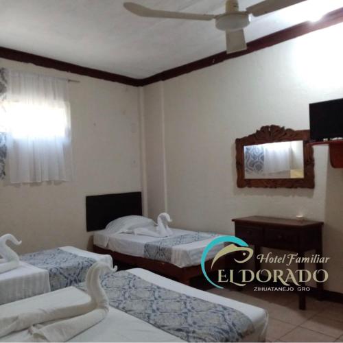 2 double beds, 1 twin bed