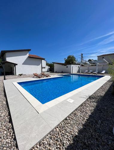 Three-Bedroom Villa room in MaNe