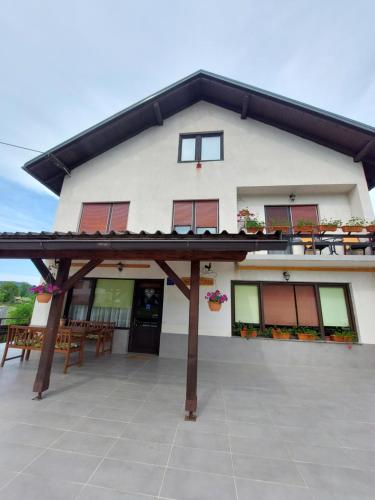Apartman Thea Gomirje