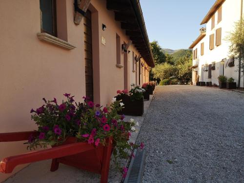 Hotelli välisilme, Santa Croce in Fossato Di Vico