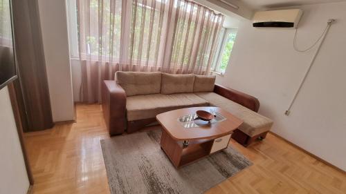 Apartment Chalovski, Skopje (foto 7)