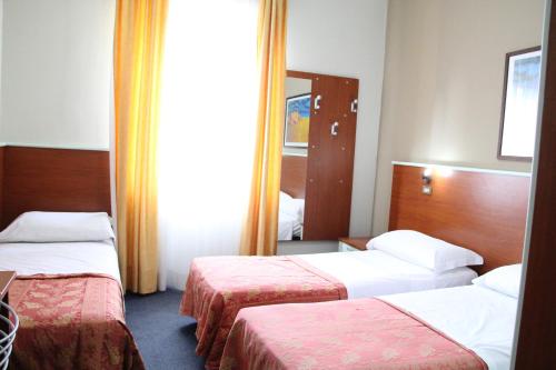 Hotel Dateo - image 14