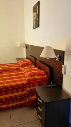 1 twin bed