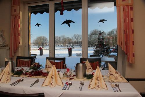 Landhotel Lowenbruch - 식음료(F&B)
