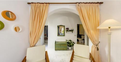 Villa Xemxija - image 10