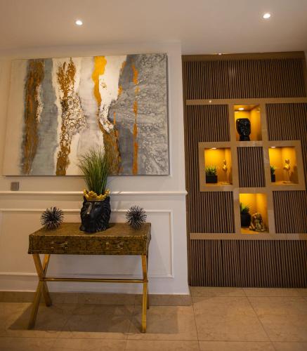 Prosbel Hotel - image 2