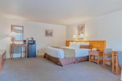 Mariposa Lodge - image 3