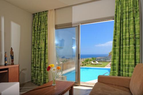 Royal Heights Resort Ξενοδοχείο