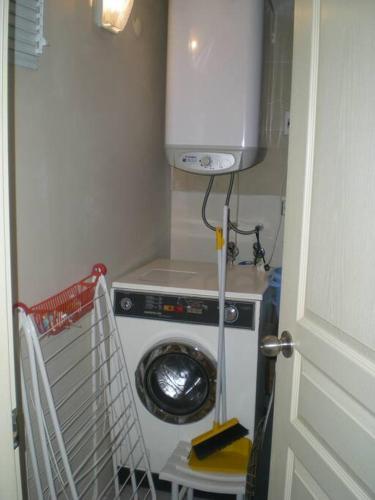 Konakli Apartments Izmir - image 14