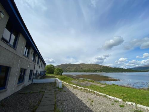 Jardín, Waterfront Lodge - Accommodation Only in Fort William City Center