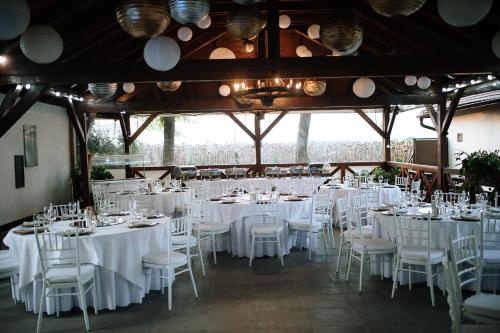 Banketzaal, Salas Đorđevic in Šupljak