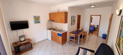 Apartments Kala