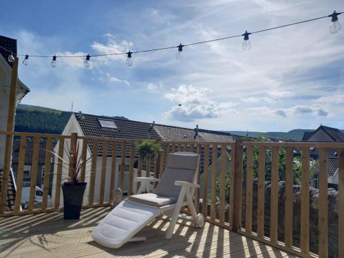 Mabon House near Zip World Tower and Bike Park Wales in Llangammarch Wells