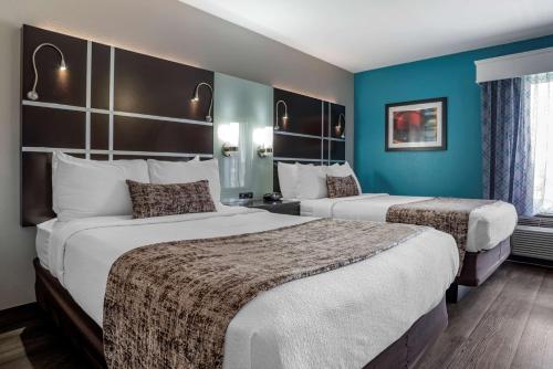 Best Western Carlton Suites