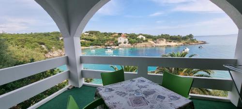 Apartments Anica Beber