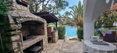  Apartments Anica Beber in Borovići