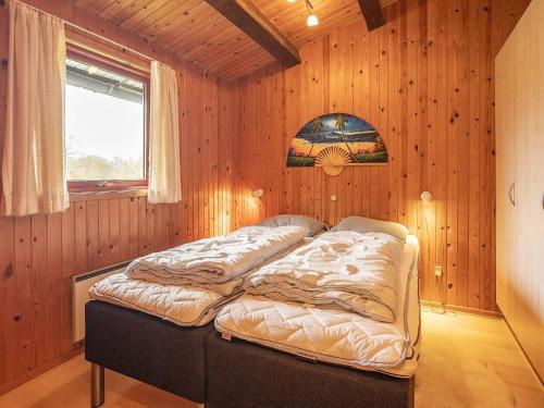 Four-Bedroom Holiday home in Roslev 3 - image 10