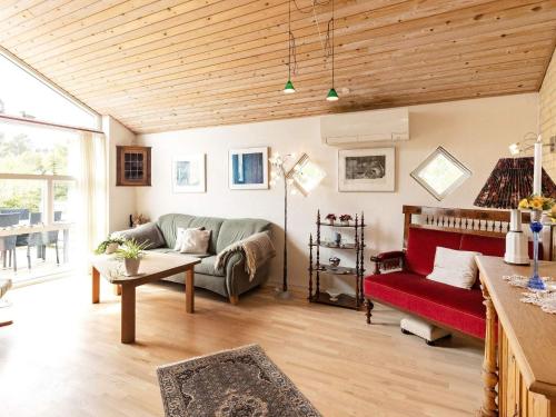  5 person holiday home in lb k in Ålbæk