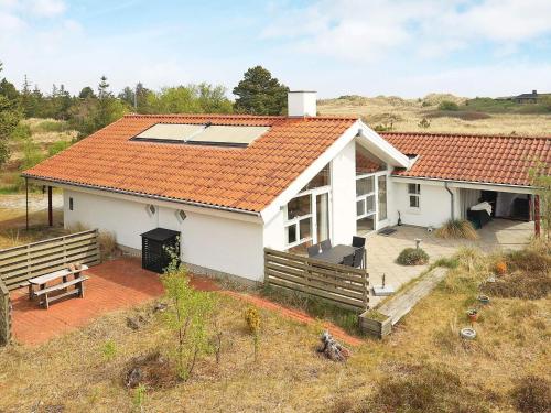  5 person holiday home in lb k, Unterkunft in Ålbæk